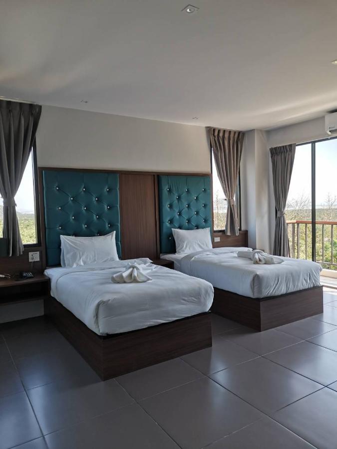 Yamin Seaview Hotel Phuket Esterno foto