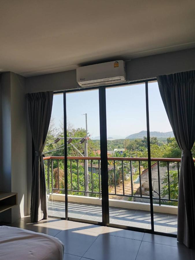 Yamin Seaview Hotel Phuket Esterno foto