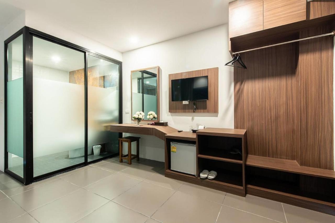 Yamin Seaview Hotel Phuket Esterno foto